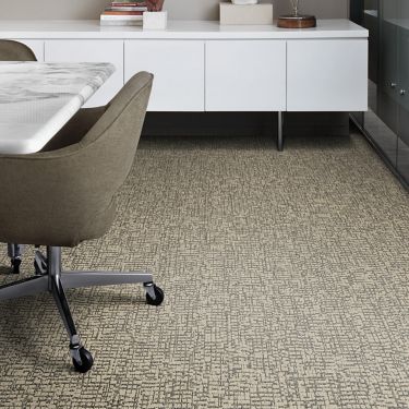 Interface DL904 carpet tile in private office image number 1