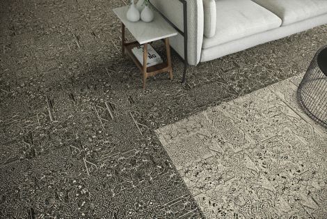 Detail of Interface DL924 and DL924N carpet tile with couch and end table with vases imagen número 2