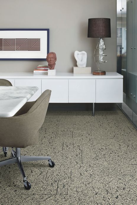 Interface DL924 carpet tile in private office image number 3