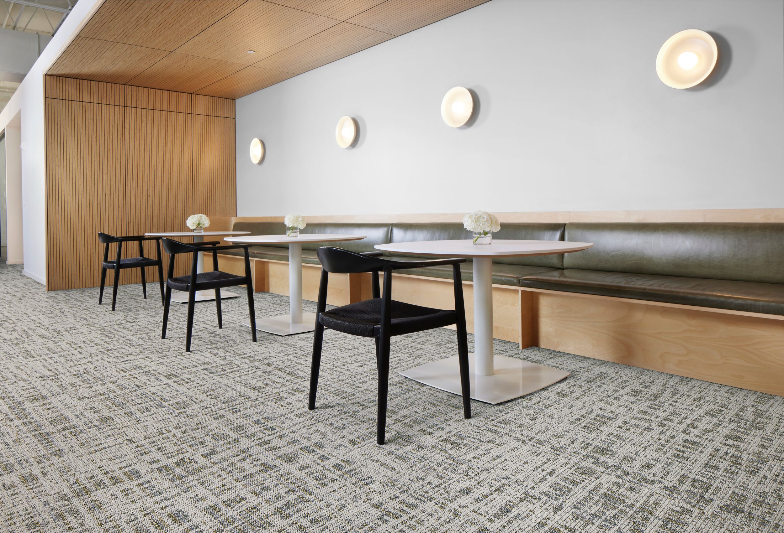 Interface Deckled plank carpet tile in workplace break area image number 6