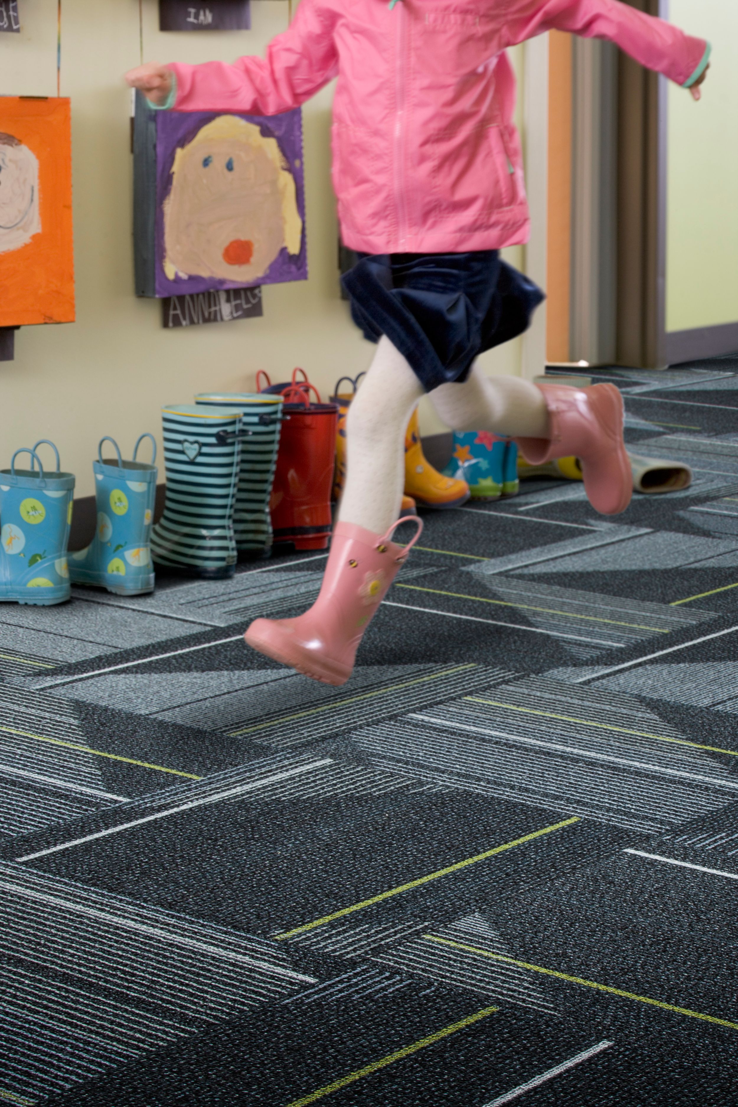 Interface Detours carpet tile in elementary school with child running in corridor  image number 12