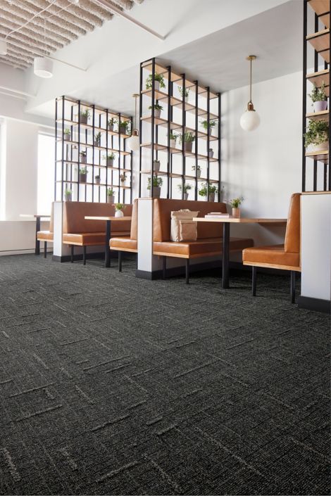 Interface EE711 carpet tile in workplace cafe area image number 3