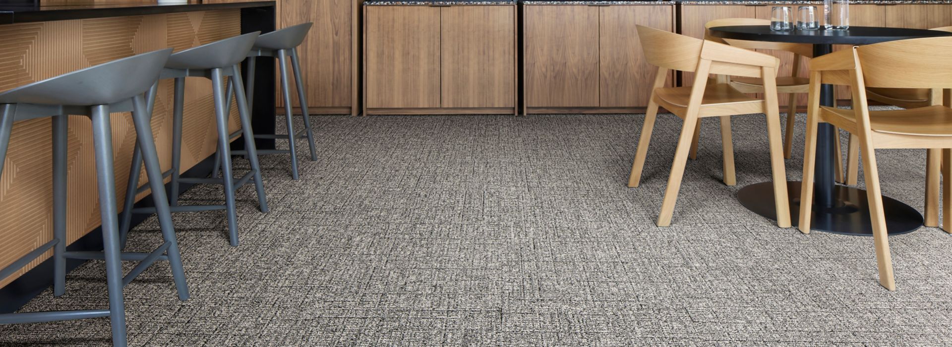 Interface EE712 carpet tile in cafe area