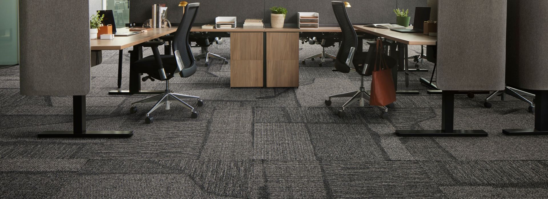 Interface EE713 carpet tile in open office