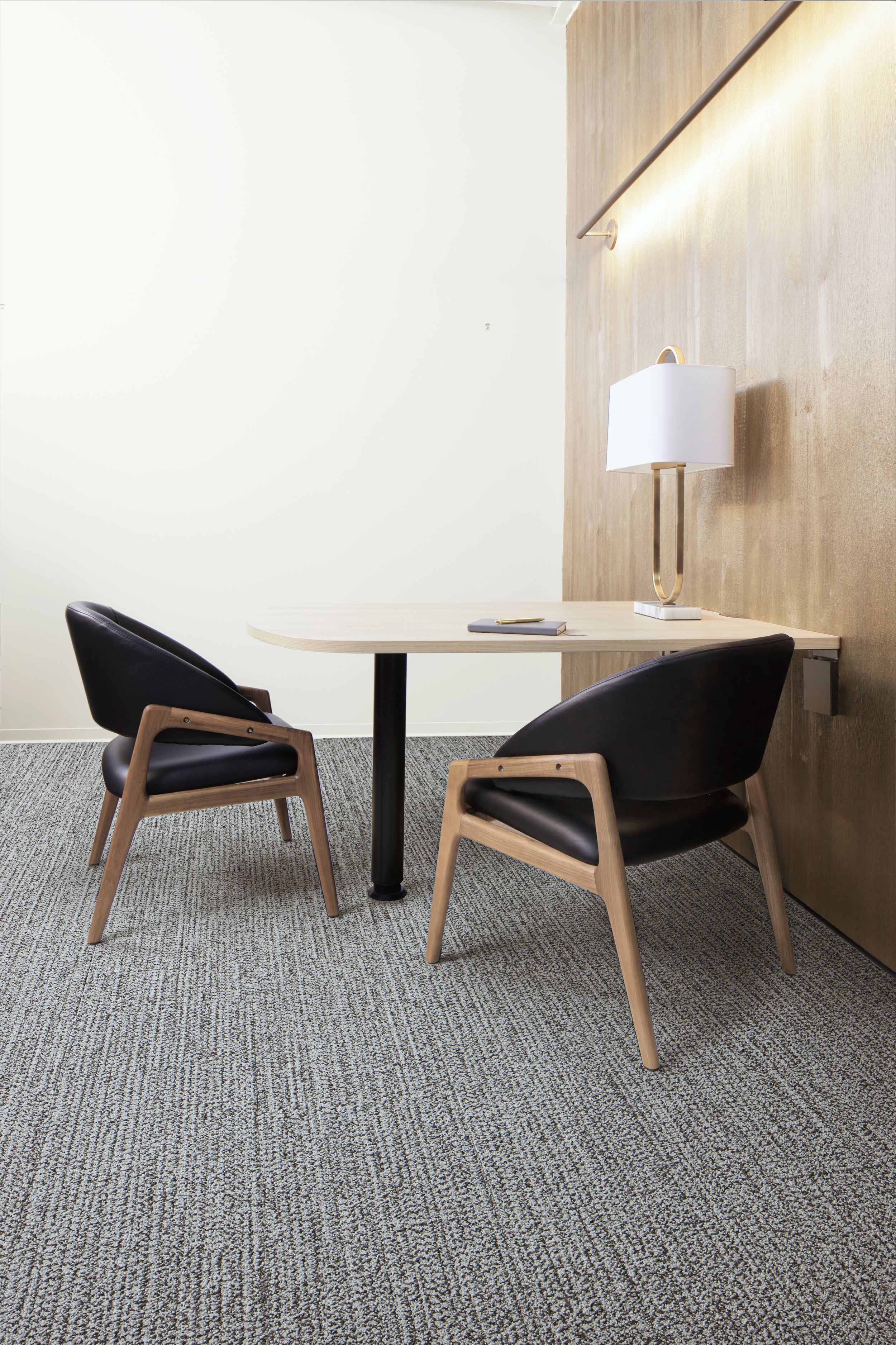 Interface EE715 plank carpet tile in private office image number 1