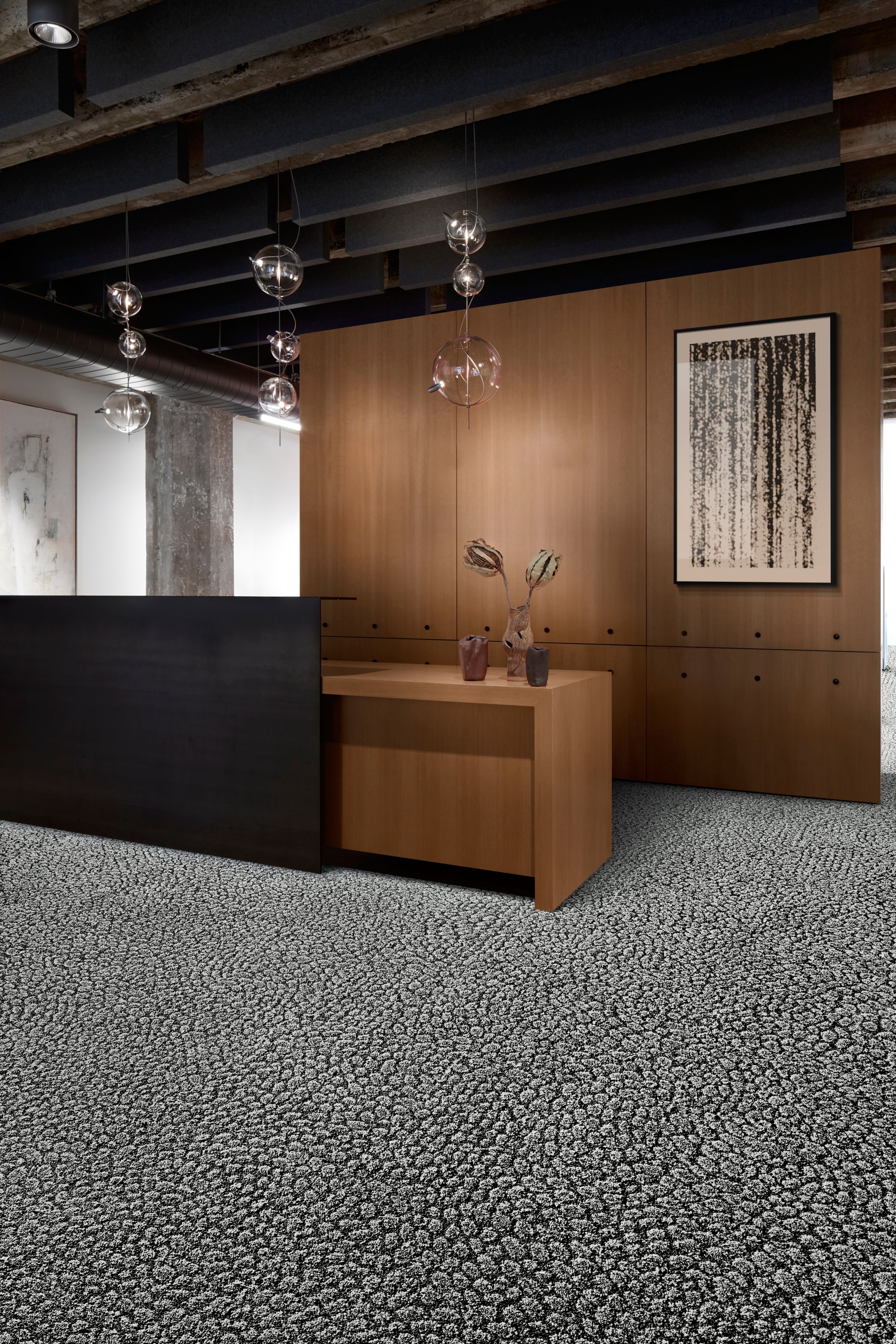 Interface E611 carpet tile in corporate reception area image number 1