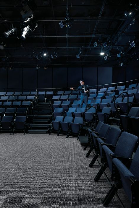 Interface E615 plank carpet tile in small theater image number 6