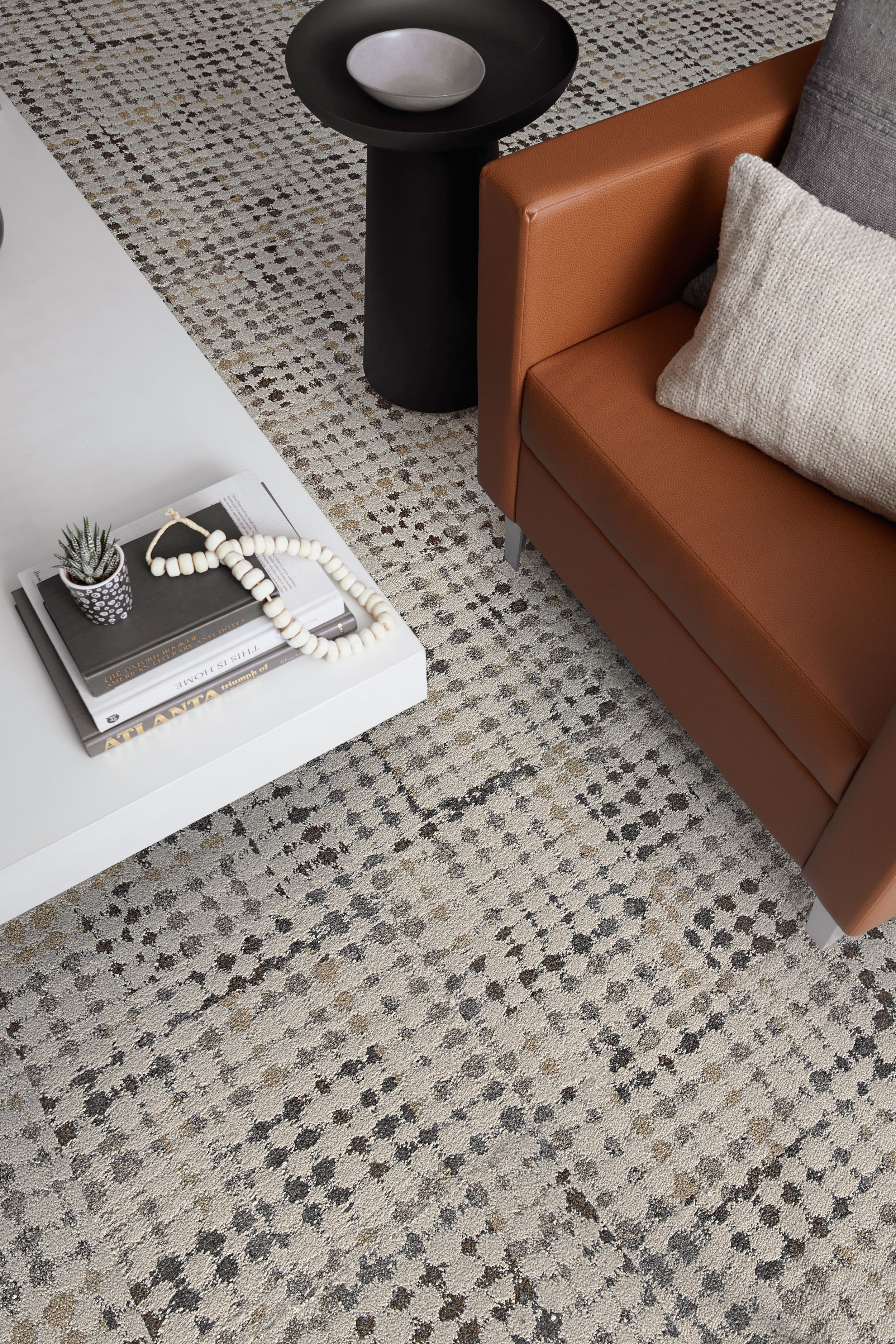 Interface Gossamer carpet tile in workplace lobby image number 4