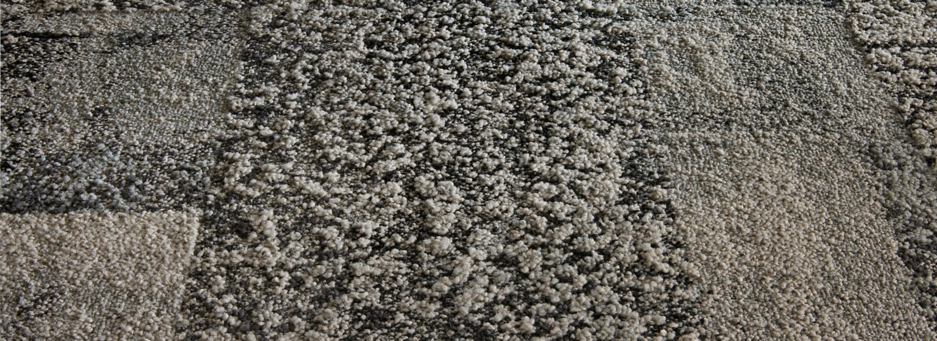 HR Blends Carpet Tile in Quartz