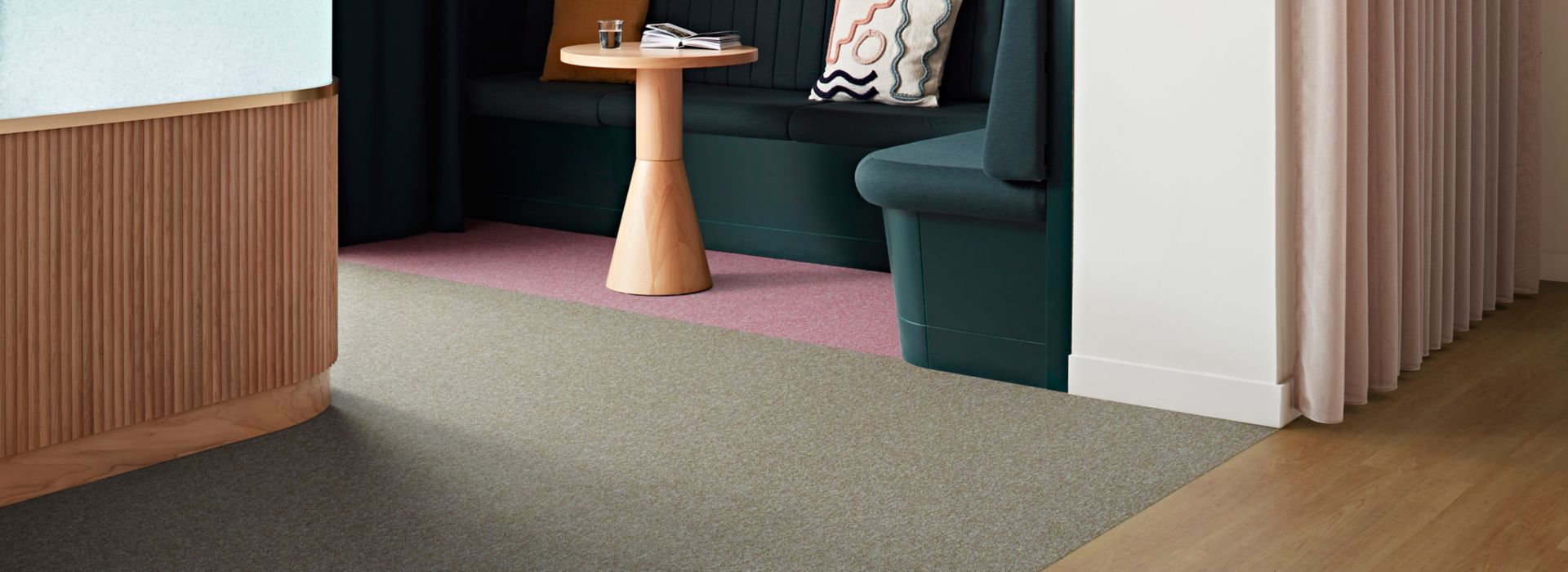 Carpet: Heuga 580 II, Rosewood, Flamingo, Monolithic, LVT: Level Set Woodgrains, Cedar, Ashlar