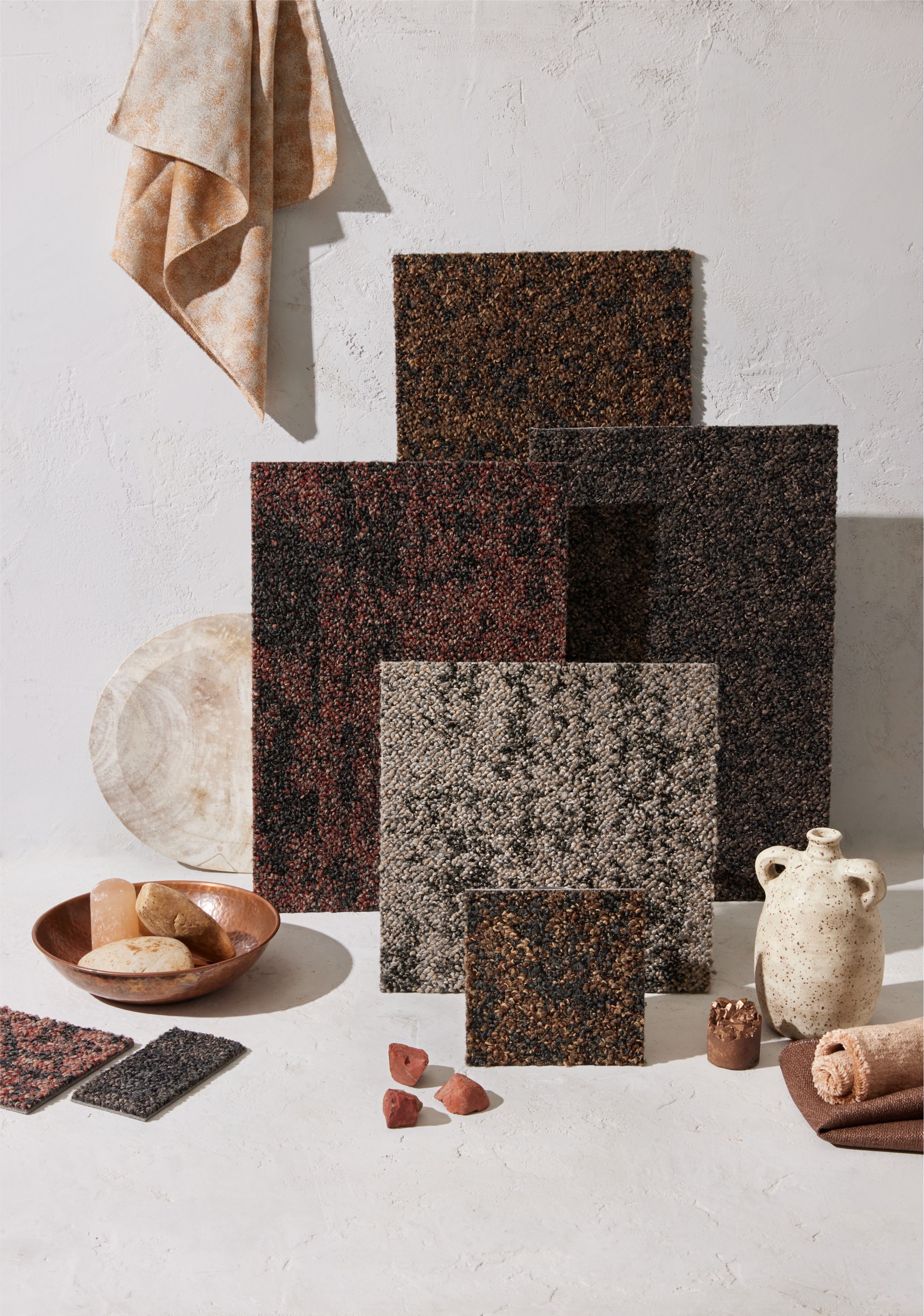 Tabletop palette of Interface HiFi carpet tile collection  imagen número 2