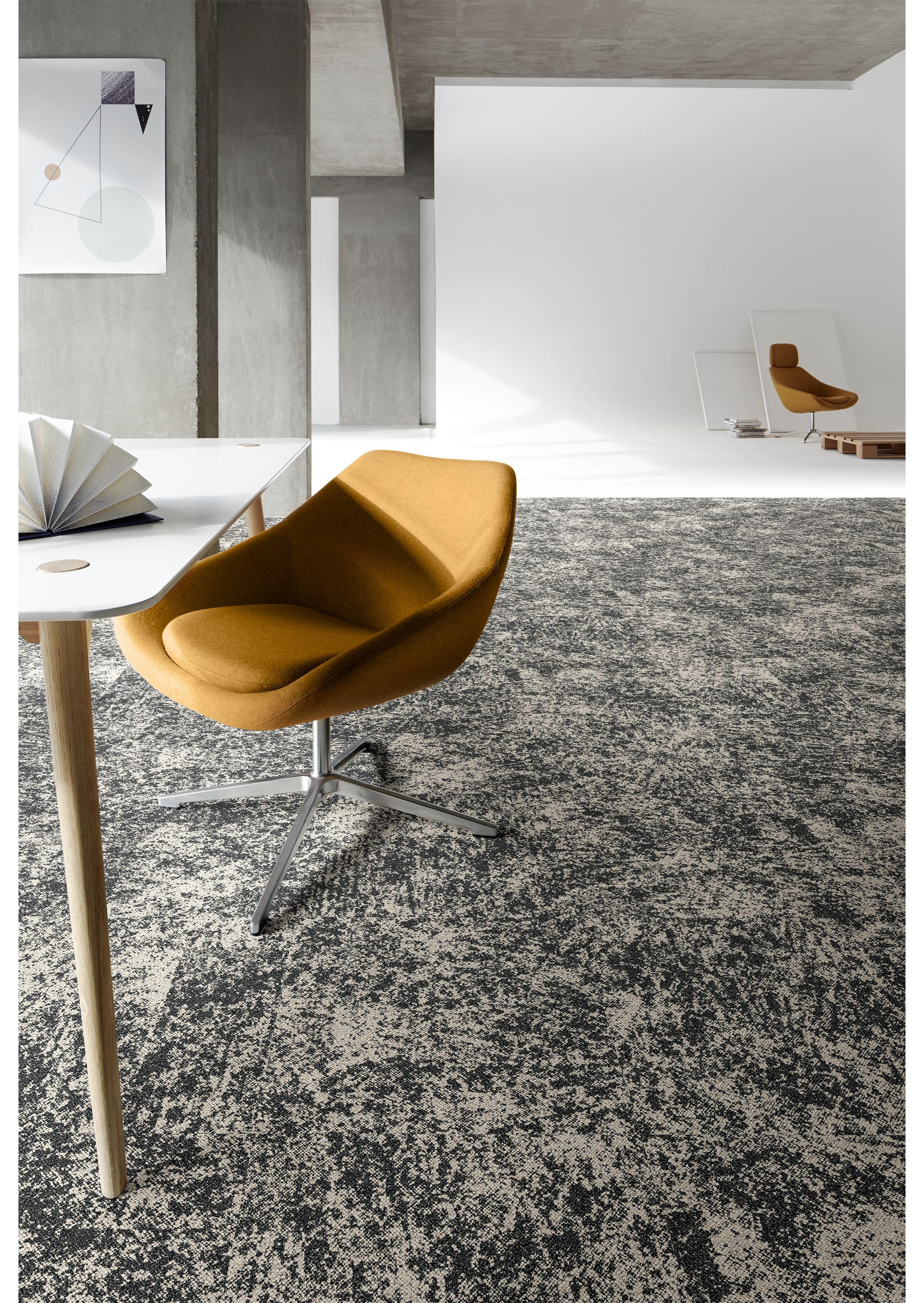 Interface Two To Tango carpet tile in open office space image number 4