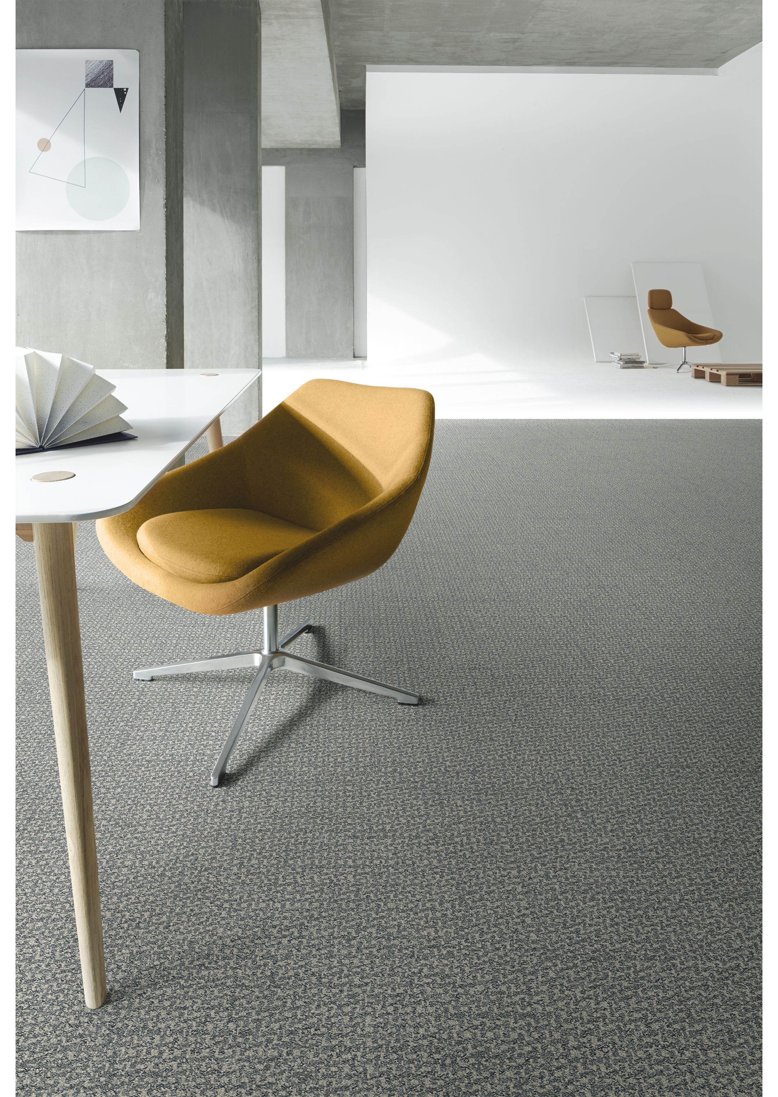 Interface Third Space 305 carpet tile in open office space image number 2