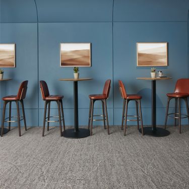 Interface Keys View carpet tile in casual seating area imagen número 1