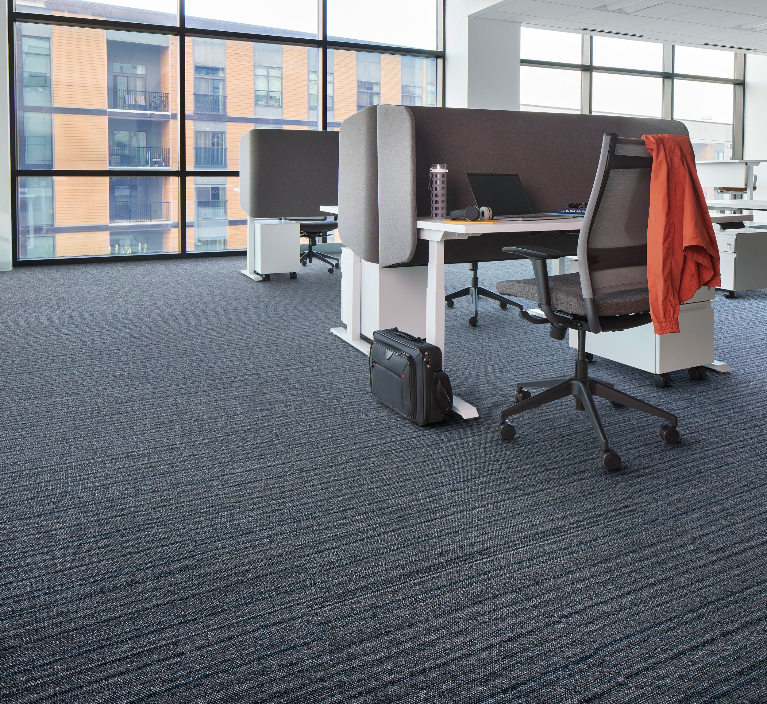 Interface WW865 carpet tile in office setting with desks and chairs image number 2