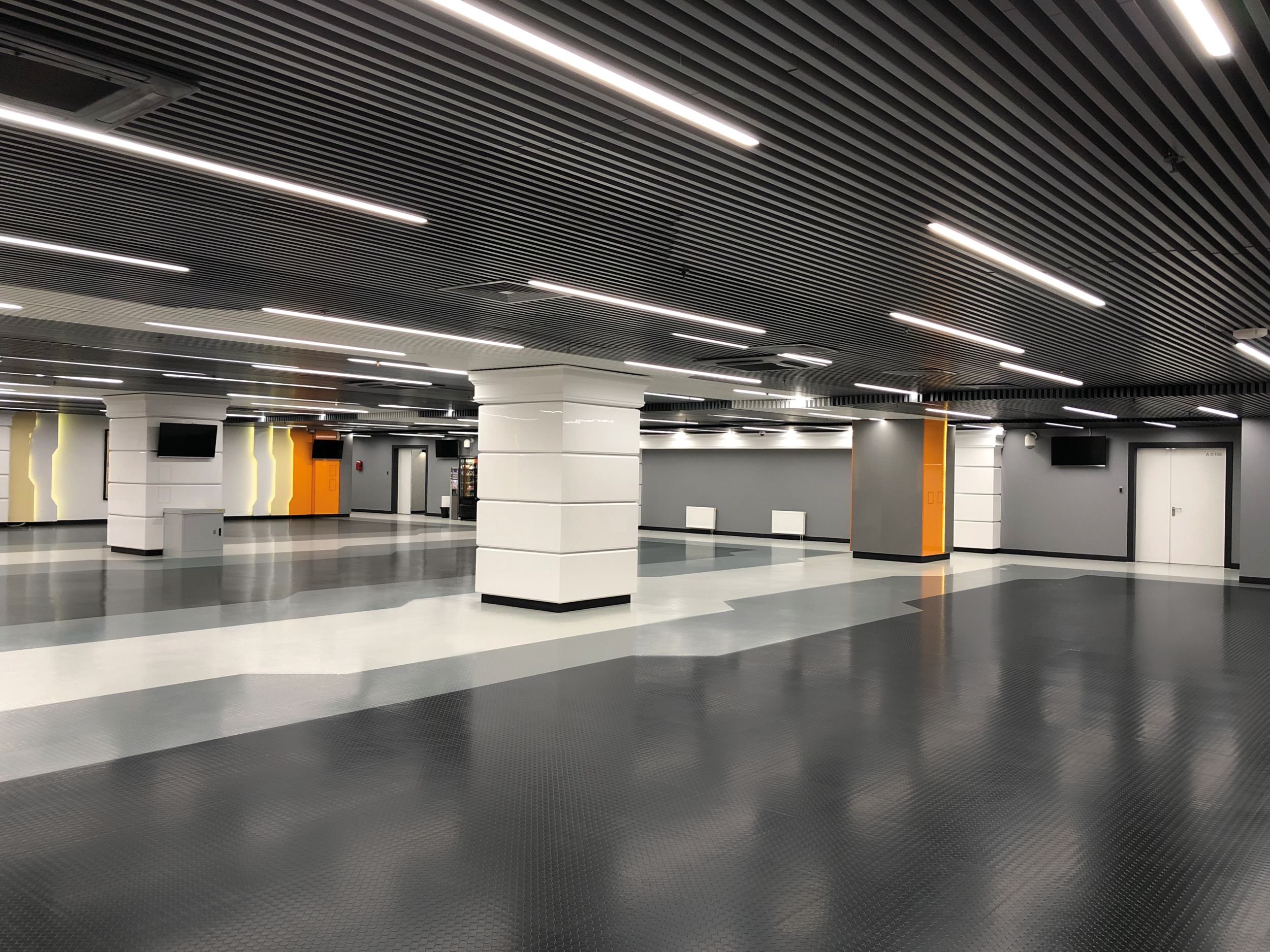 image norament 825 rubber flooring in sports arena public space numéro 2