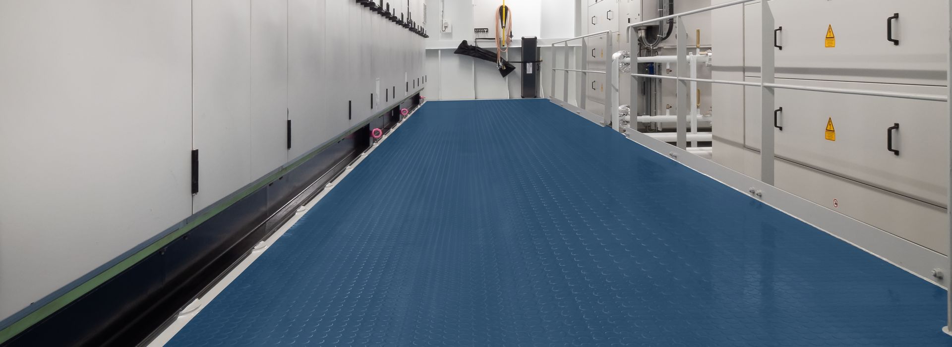 norament 920 Rubber Flooring in ship engine control room