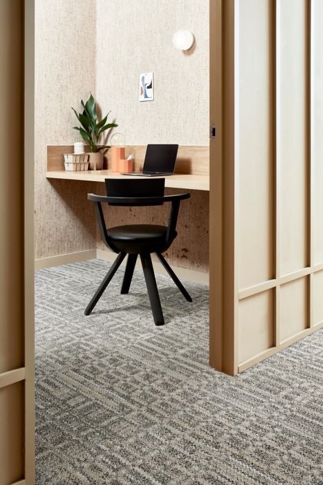Interface Knit Intent carpet tile in workplace focus area imagen n&uacute;mero 4