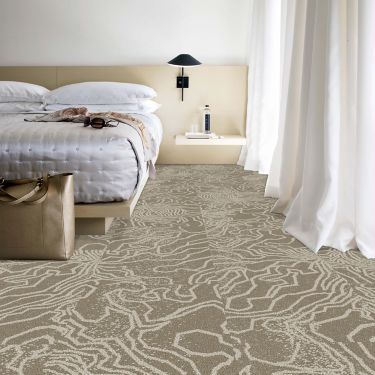 Lux Contour II carpet tile in hotel guest room image number 1