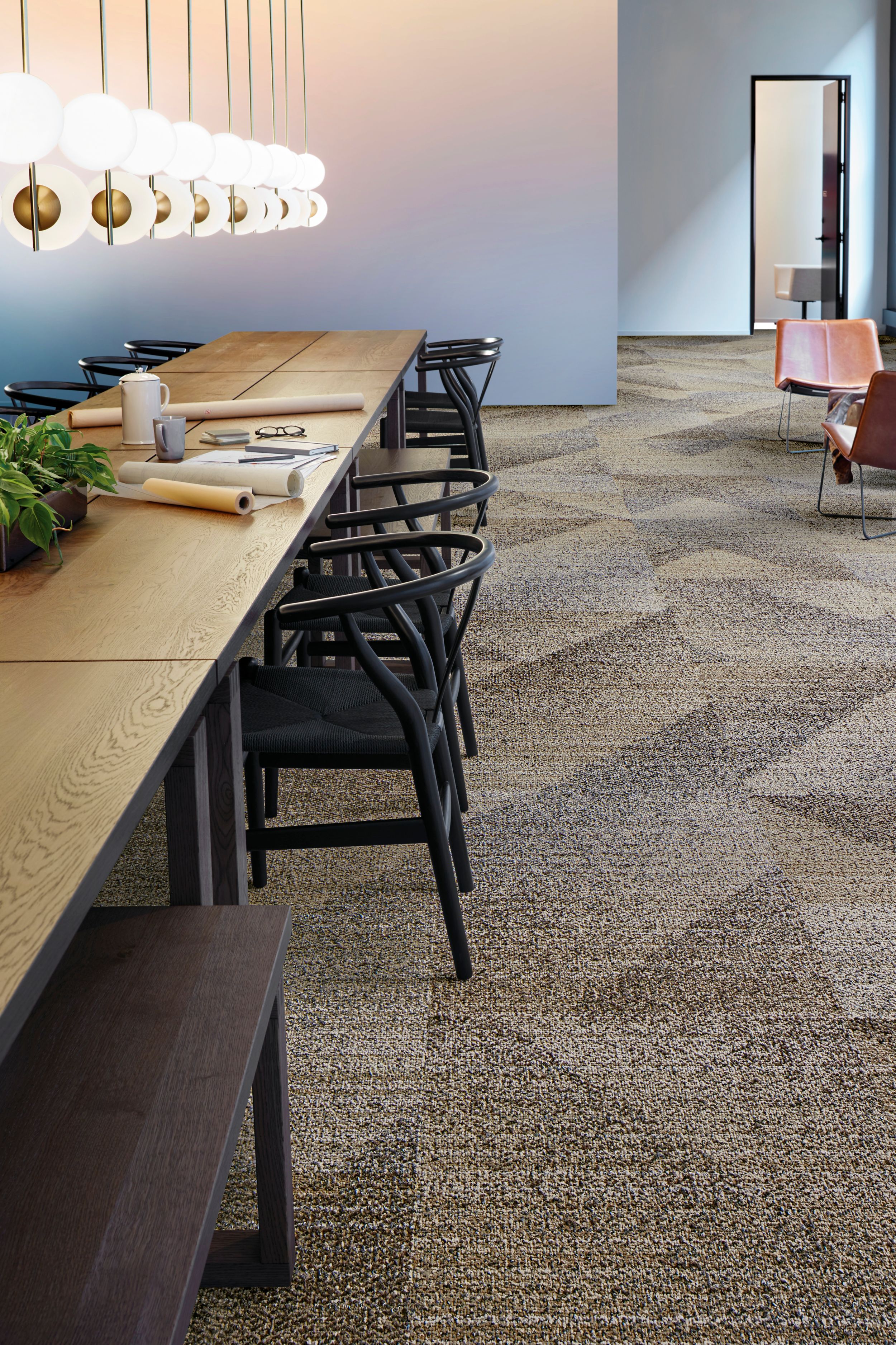 Interface Light Play carpet tile in corporate meeting room with long table and low light fixture imagen número 1