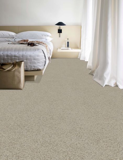 Lux Tangent carpet tile in hotel guest room image number 3