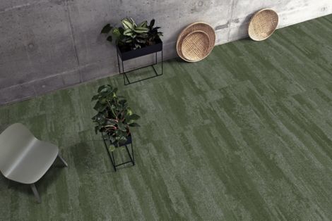 NF401 carpet tile in hotel lobby image number 5