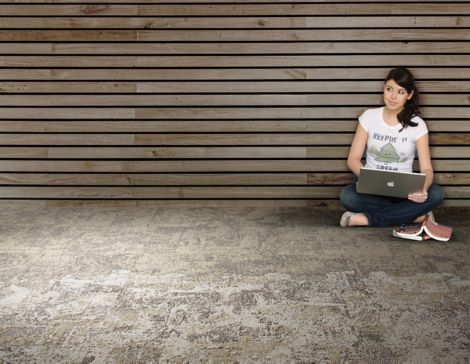 Interface B601, B602 and B603 carpet tile in open area with student número de imagen 3