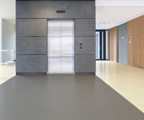 nora by Interface noraplan stone smooth rubber flurring in public space image number 6