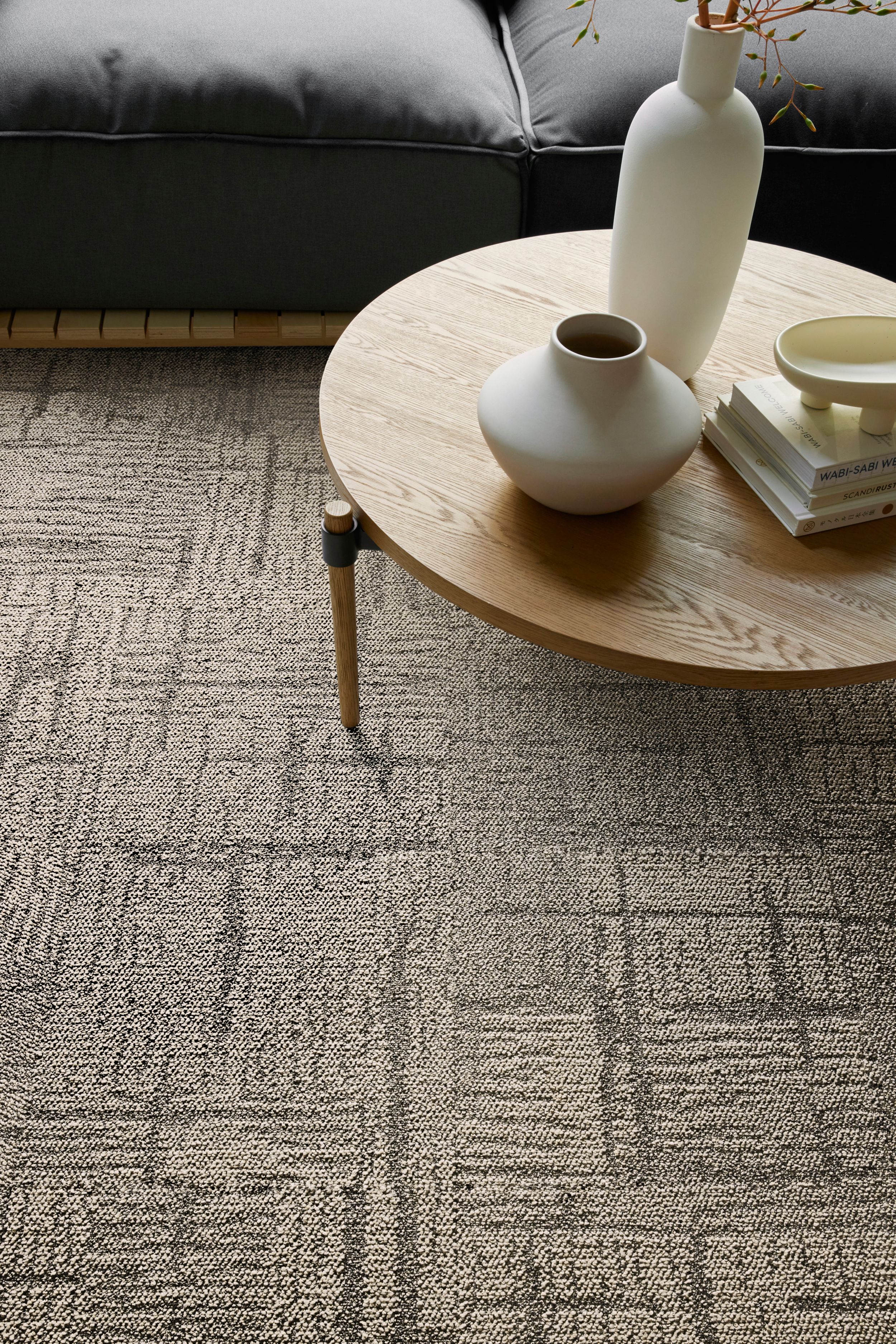 Interface Cornerstones carpet tile in seating area num&eacute;ro d&rsquo;image 2