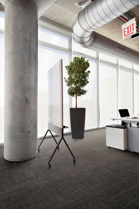 Interface Open Air 418 carpet tile with cement column and rolling white board image number 7