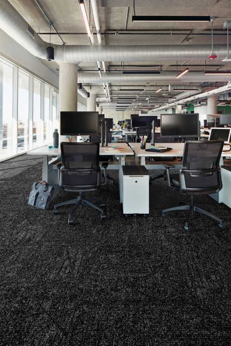 Interface Open Air 419 carpet tile in open work area with multiple workstations