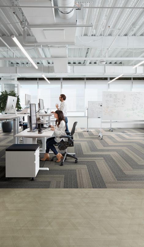 Interface Drawn Lines LVT and Plain Stitch plank carpet tile in office common area with work stations image number 4