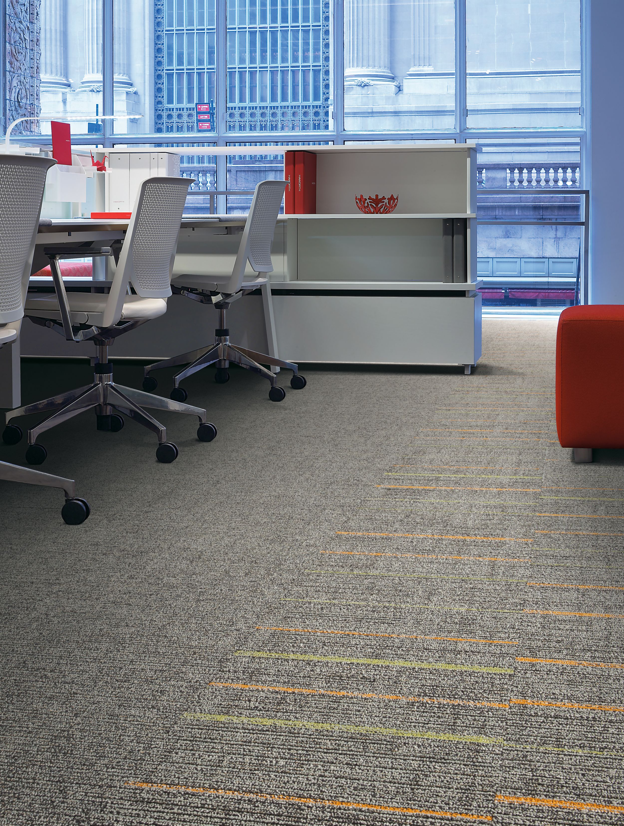 Interface Platform and Sidetrack carpet tile in workspace with red ottoman imagen número 3