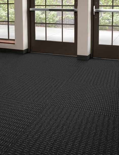 Interface SR799 carpet tile in entryway image number 3