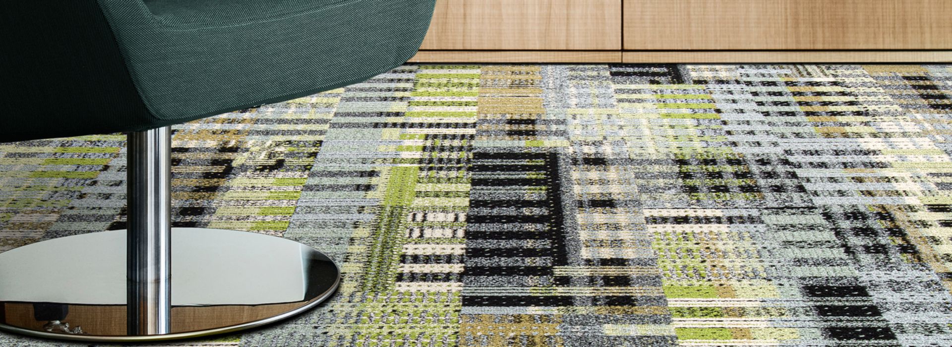 Interface Social Fabric and Drawn Thread plank carpet tile imagen número 1