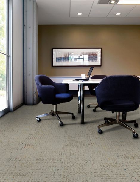 Interface Speckled plank carpet tile in private office image number 7