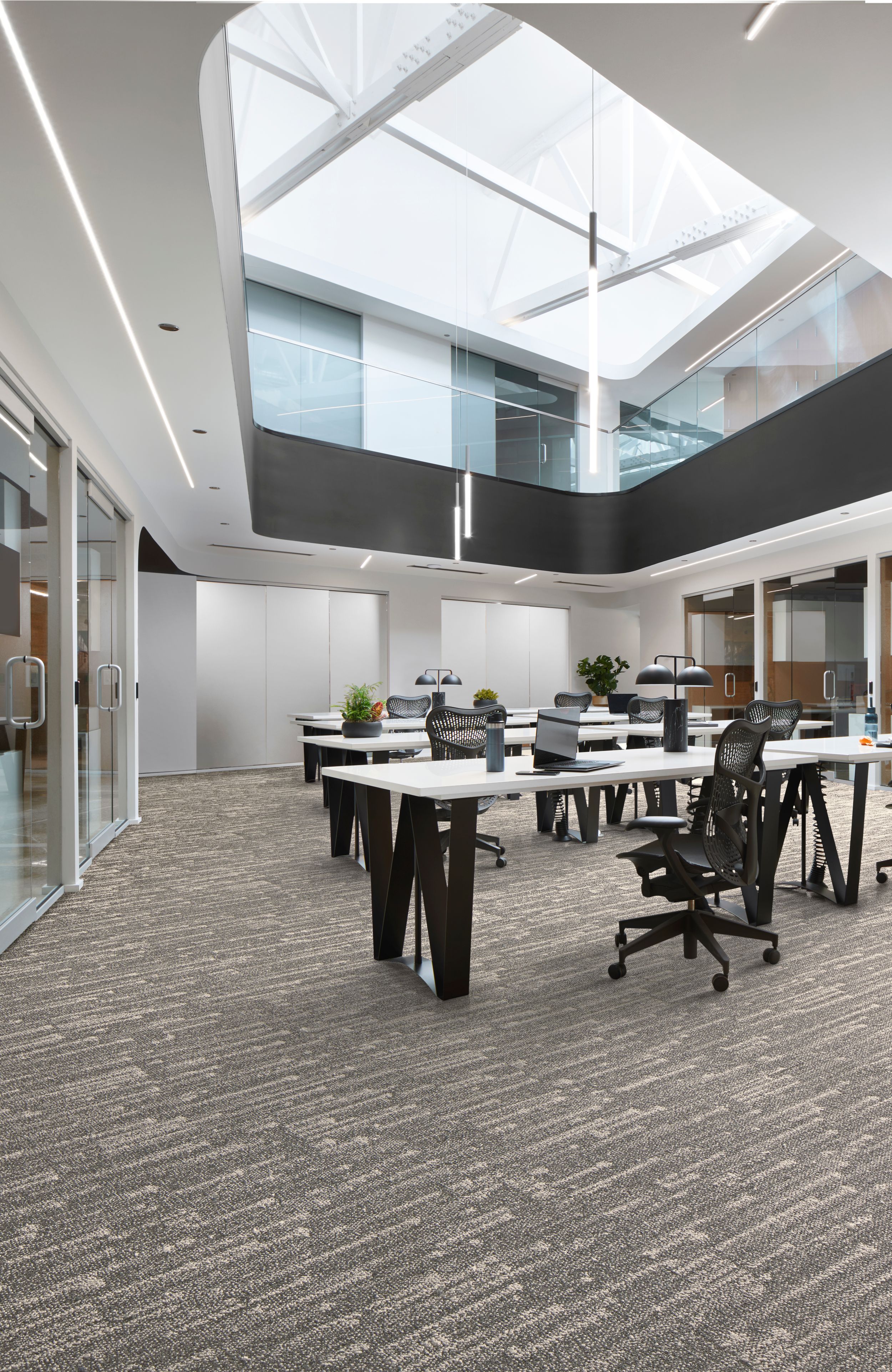 Interface Meteor plank carpet tile in open office image number 1