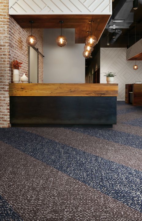 Interface Third Space 303 carpet tile in casual dining area image number 4