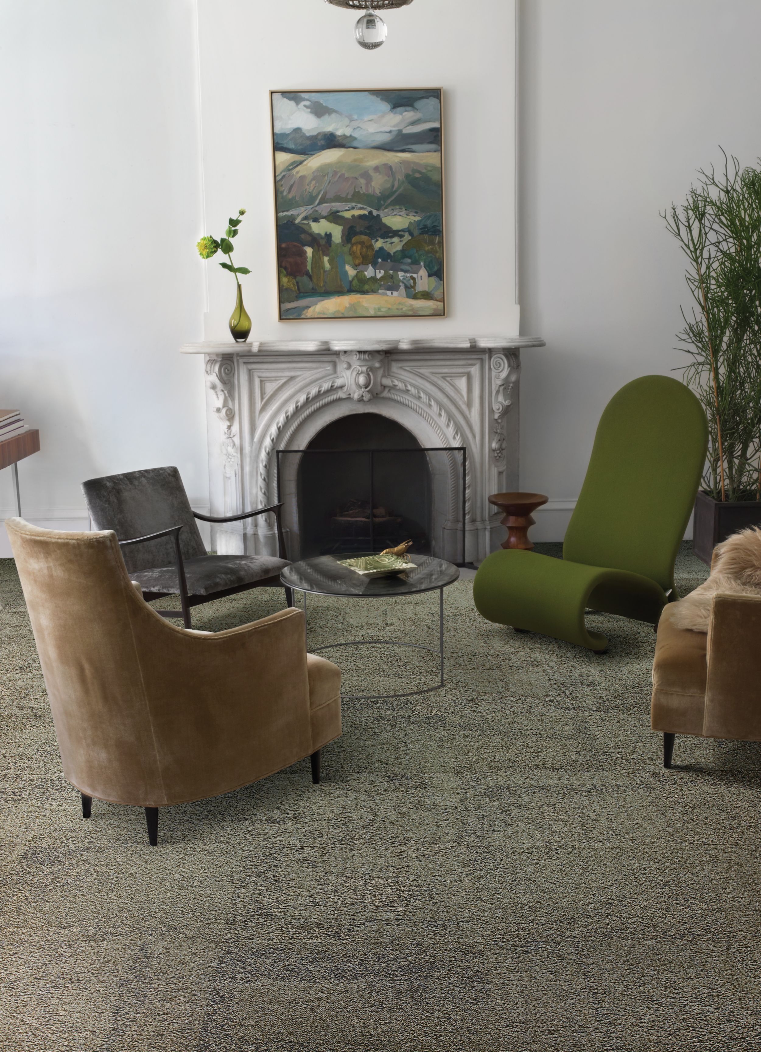 Interface UR301 carpet tile in seating area with fireplace  imagen número 4