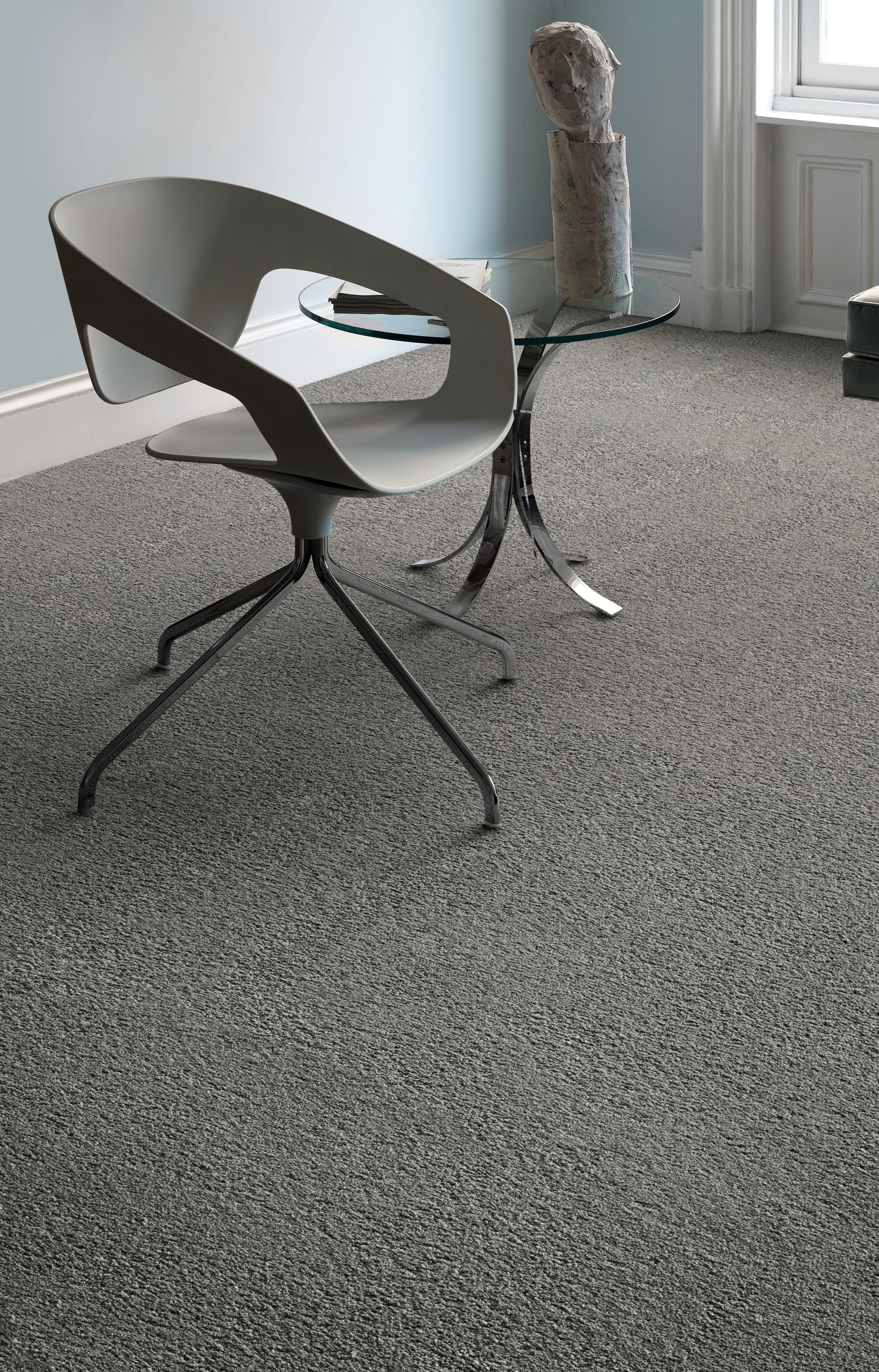 Interface UR301 carpet tile in seating area image number 2