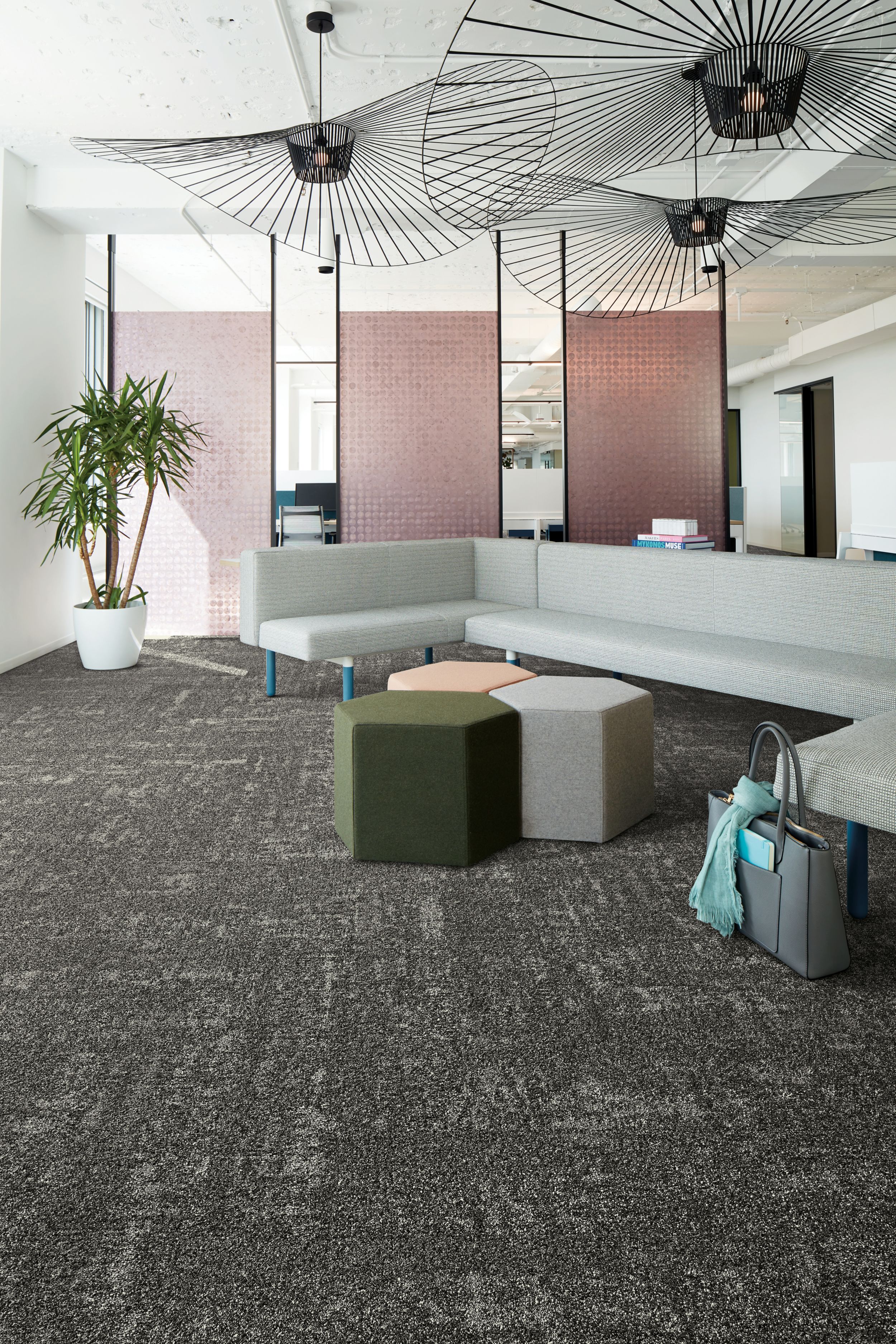 Interface Up At Dawn carpet tile in seating area with couches numéro d’image 6