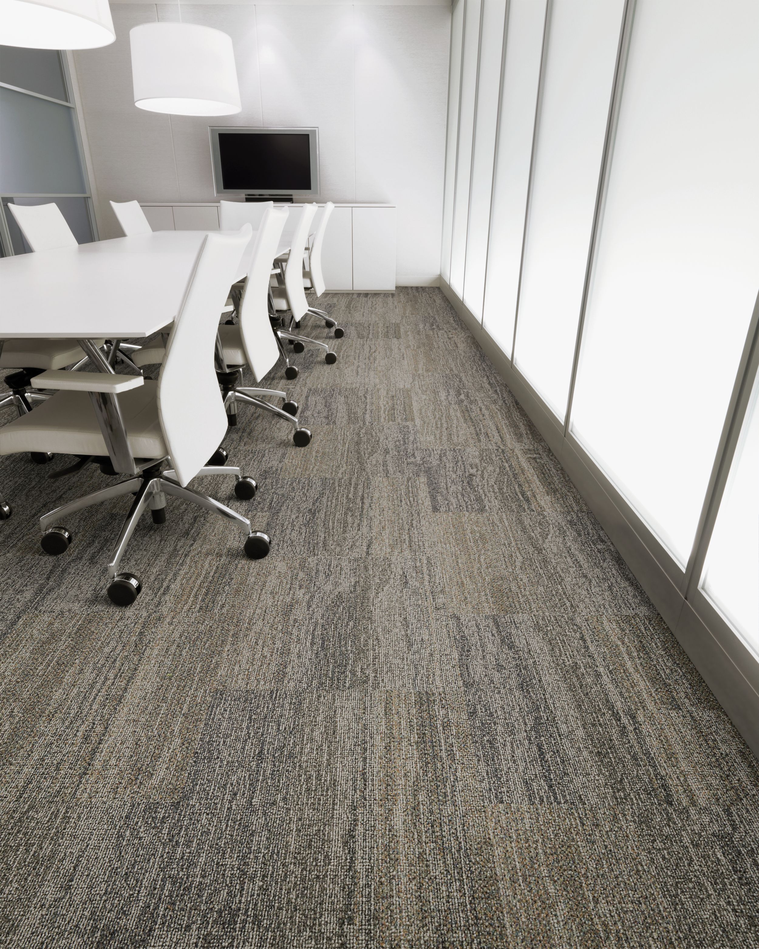 Interface Vermont carpet tile in meeting room with table and chairs image number 3