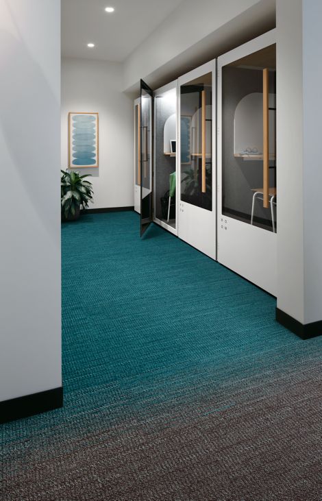 Interface WG100 and WG200 carpet tile in private office image number 7