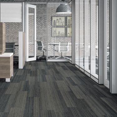 Interface Walk the Plank carpet tile in office common area  numéro d’image 1