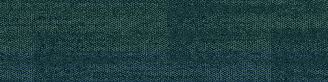 AE317 Carpet Tile In Aquamarine