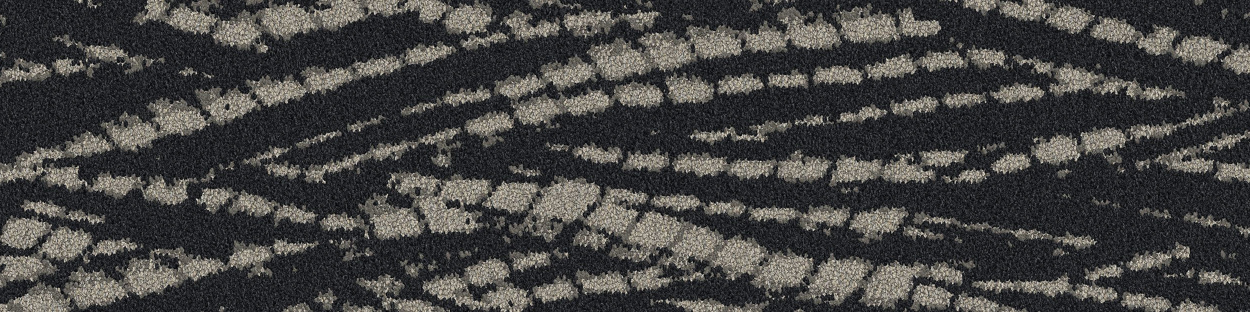 Artist Proof Carpet Tile In Carbon imagen número 1