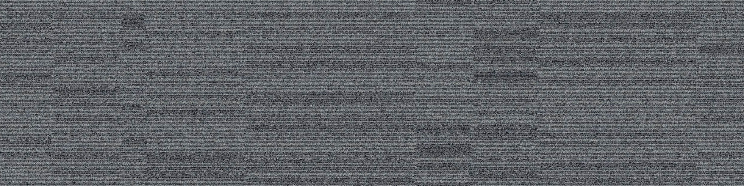 B702 Carpet Tile In North Sea imagen número 2