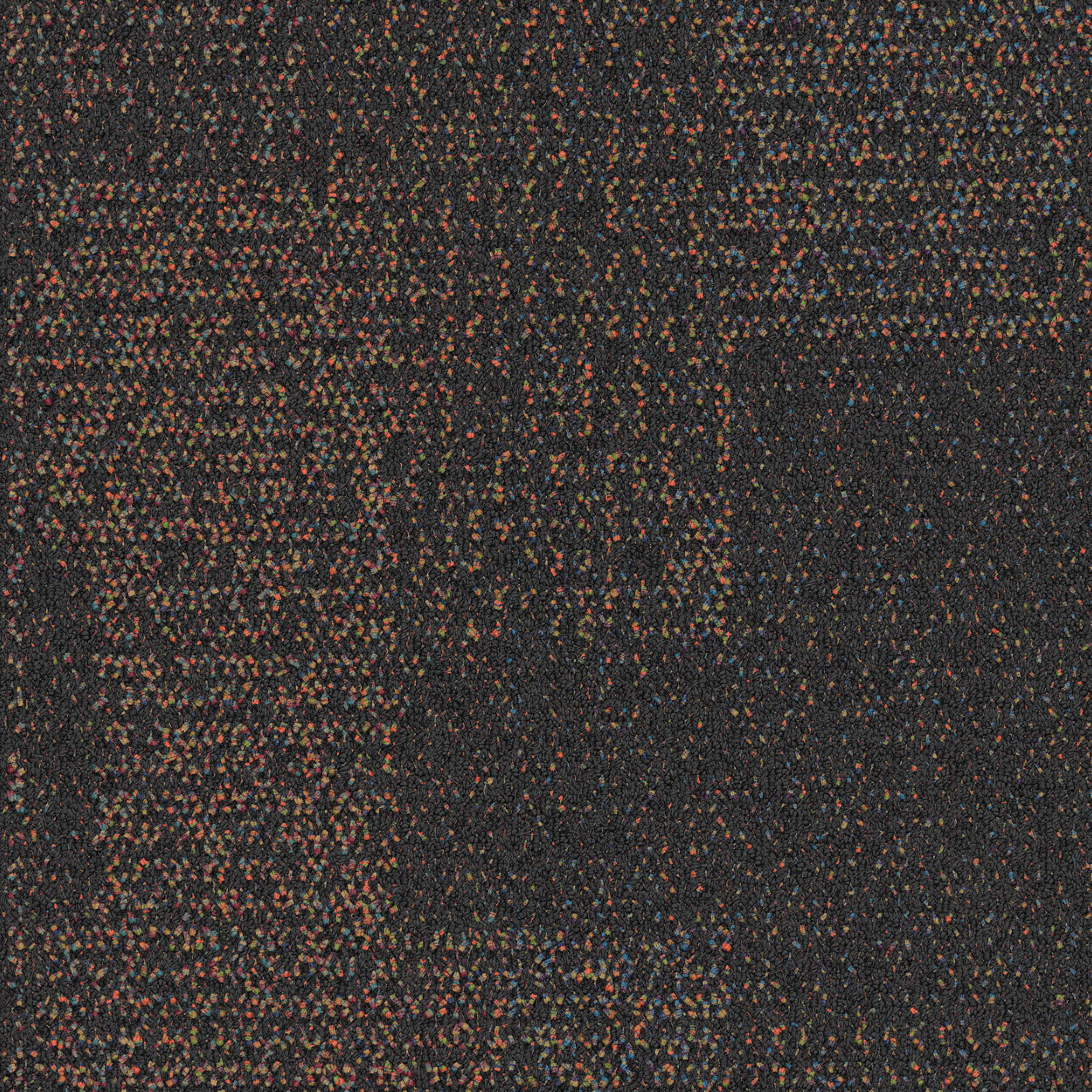 Cubic Colours Carpet Tile In Black image number 2