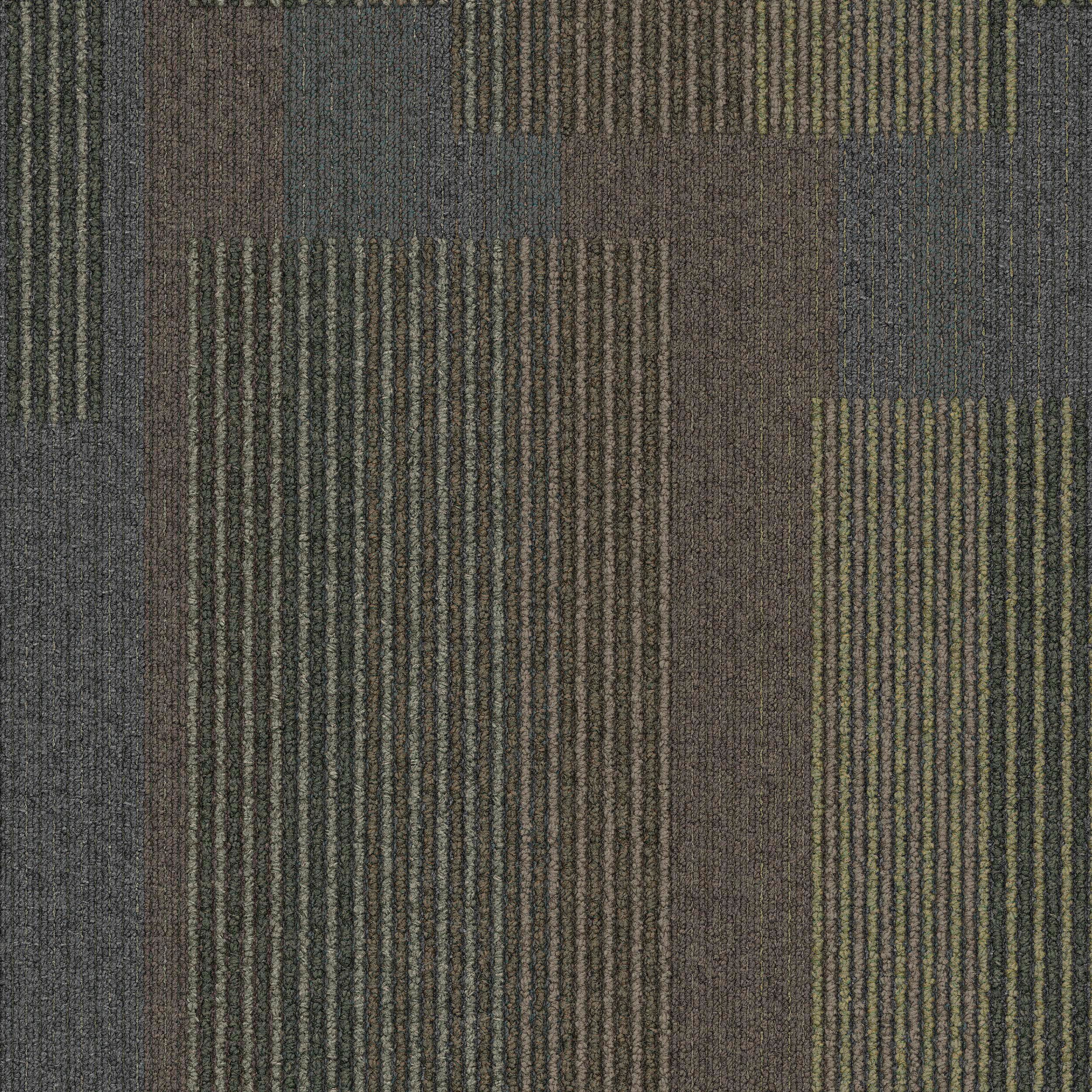 Happening Carpet Tile In Reflections imagen número 1