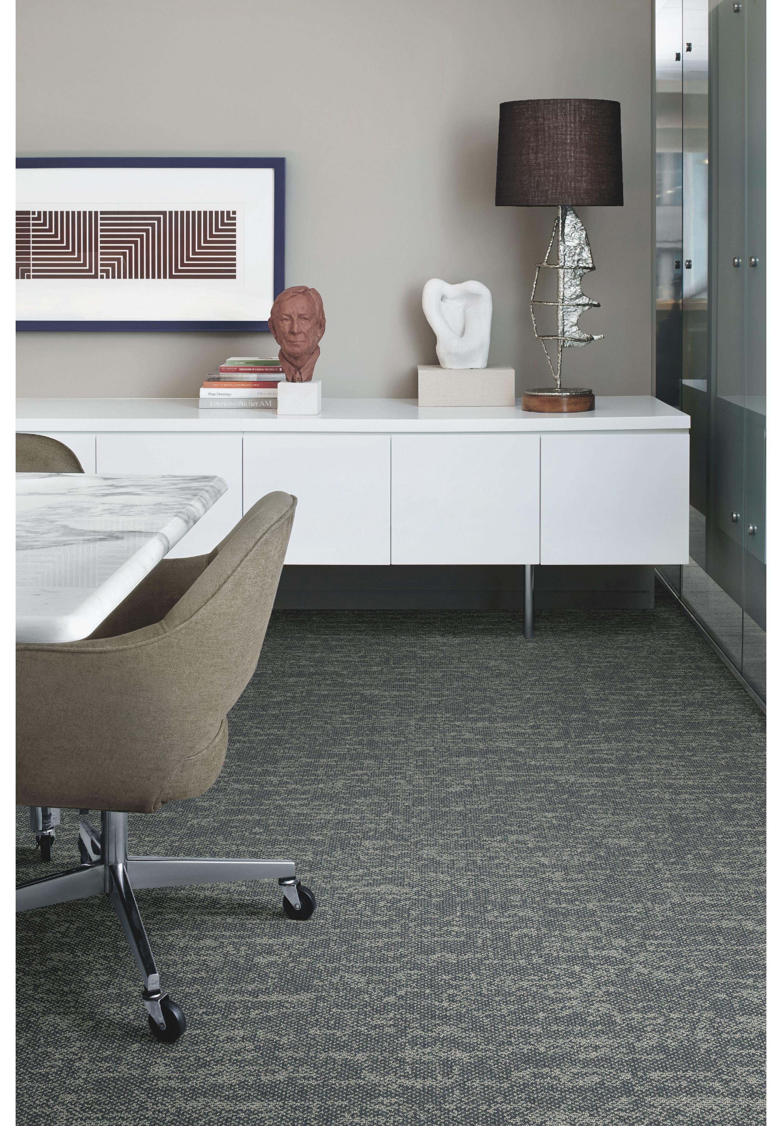 Interface Heart Strings carpet tile in private office with white credenza imagen número 3